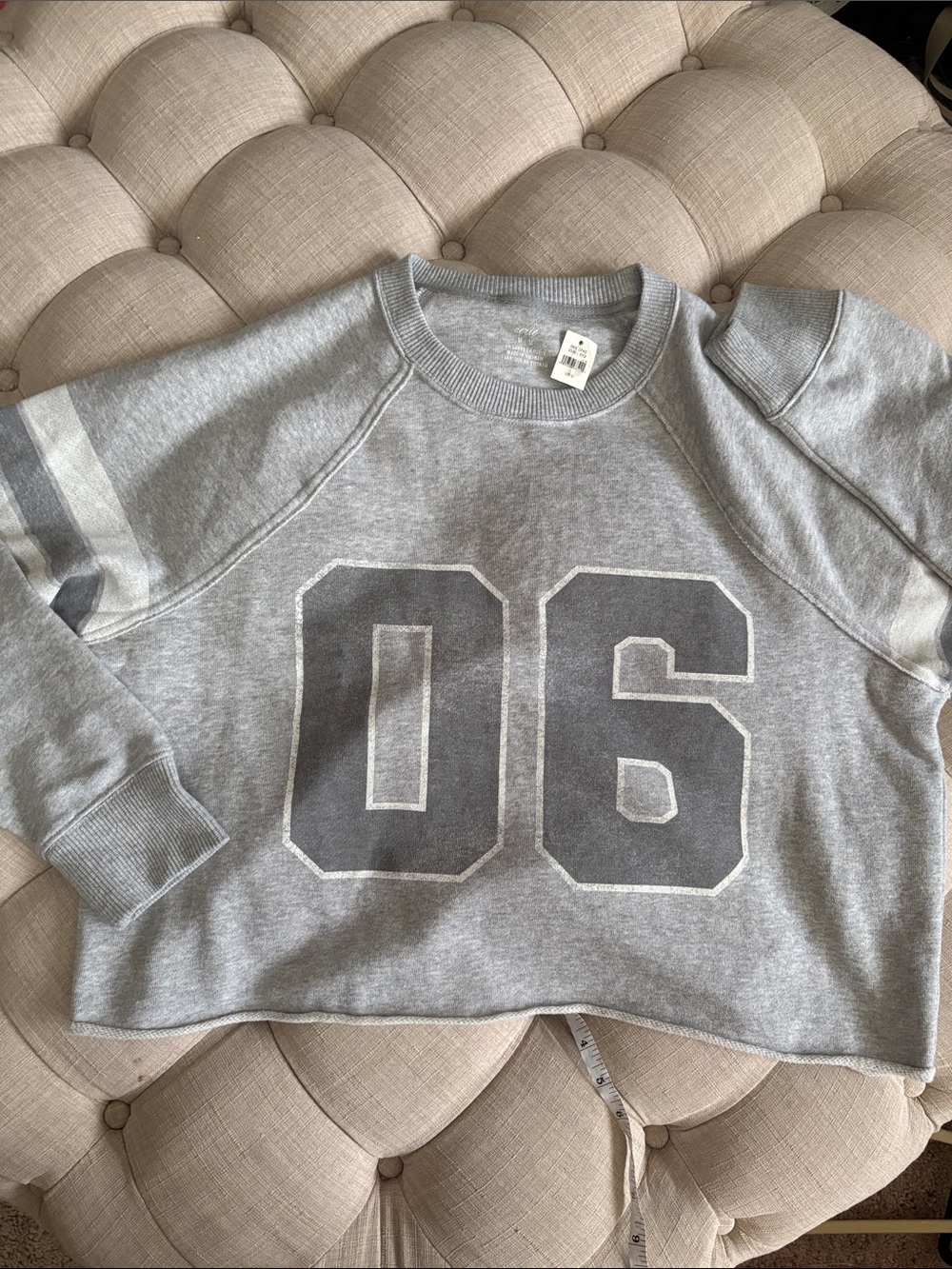 aerie Gray '06' Kids Pullover Sweatshirt